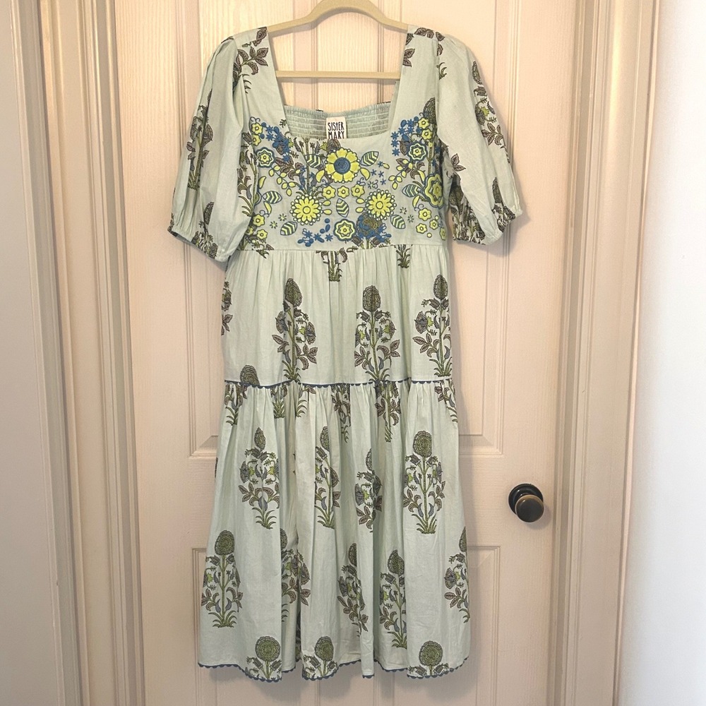 NWT Sister Mary Arianna Cottage Green Floral Hand Embroidered Cotton Mid Dress M